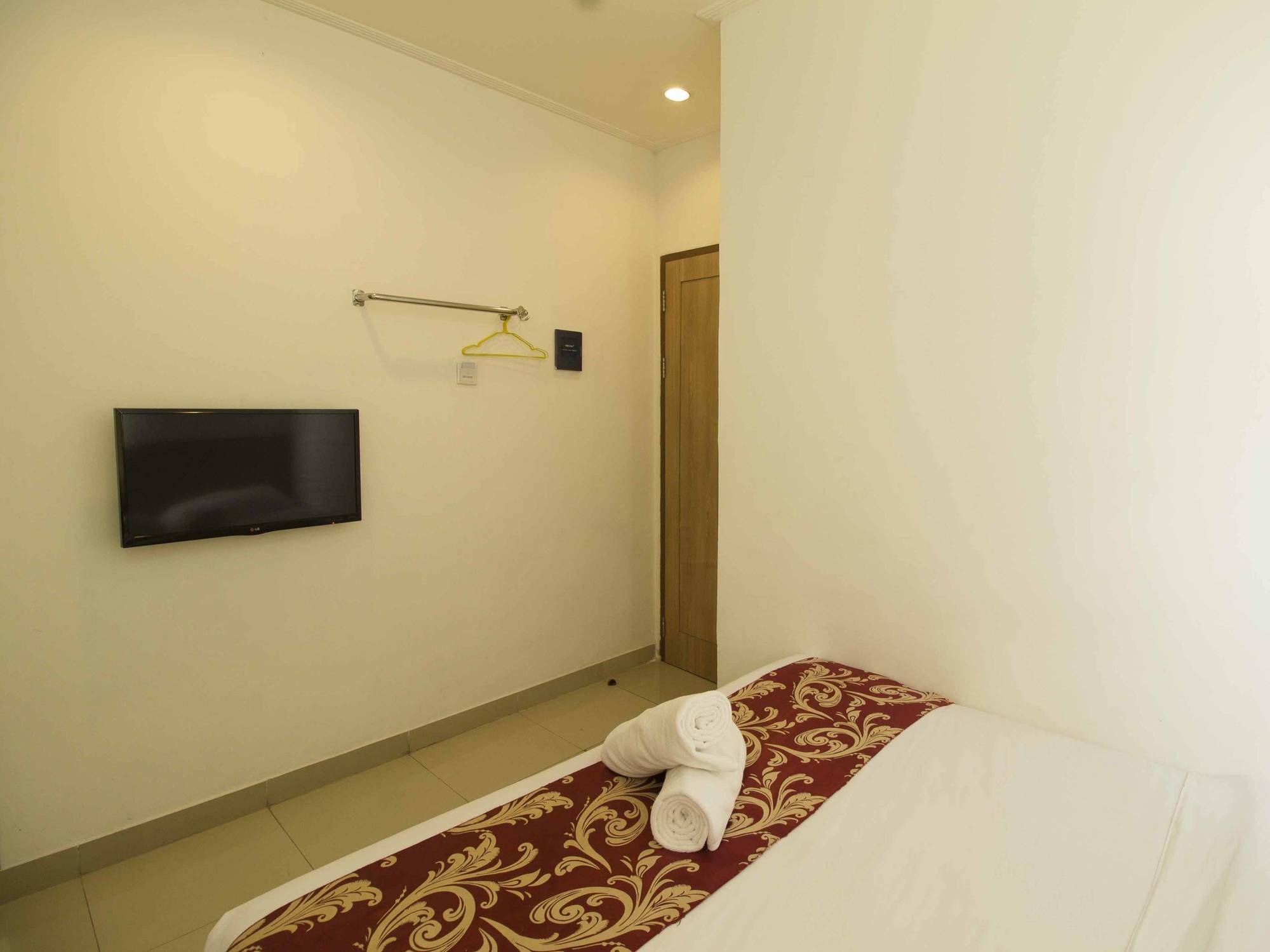 Marilyn Hotel Serpong Exteriér fotografie